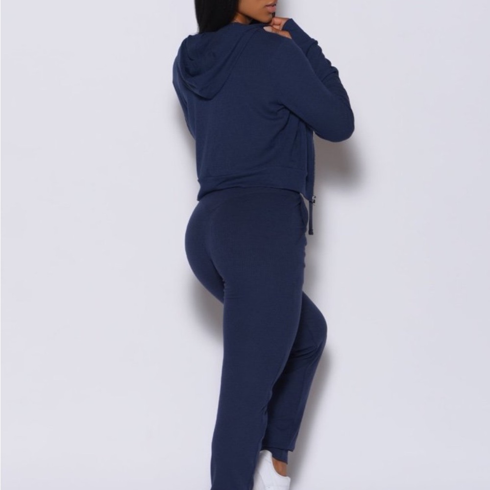 Set Bombshell Sportswear - Picture 3 of 16